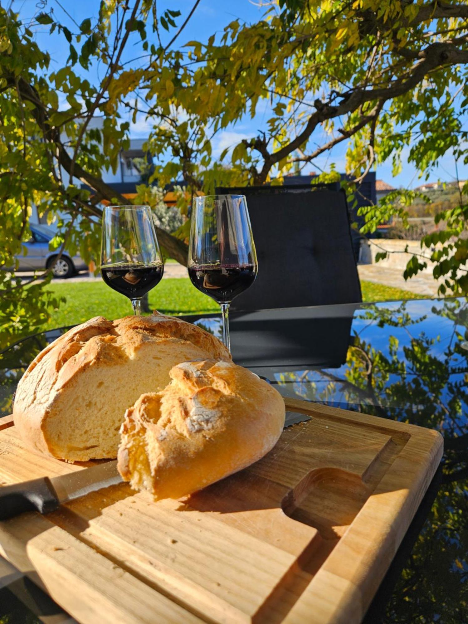 Casa Miranda - Family Comfort In A Quiet Area, Near The Sea, With Bbq And Free Parking Zgornje Skofije Luaran gambar